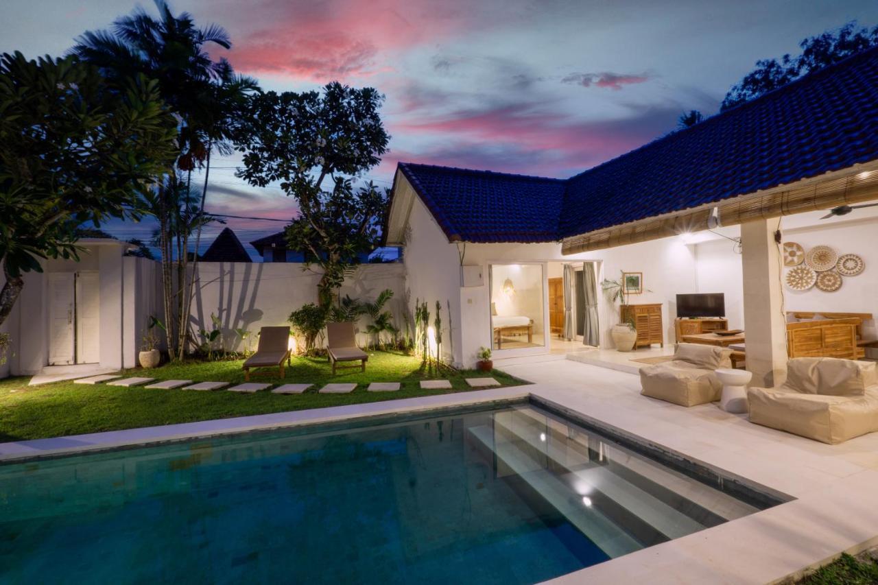 Villa Pagu Семиньяк Экстерьер фото